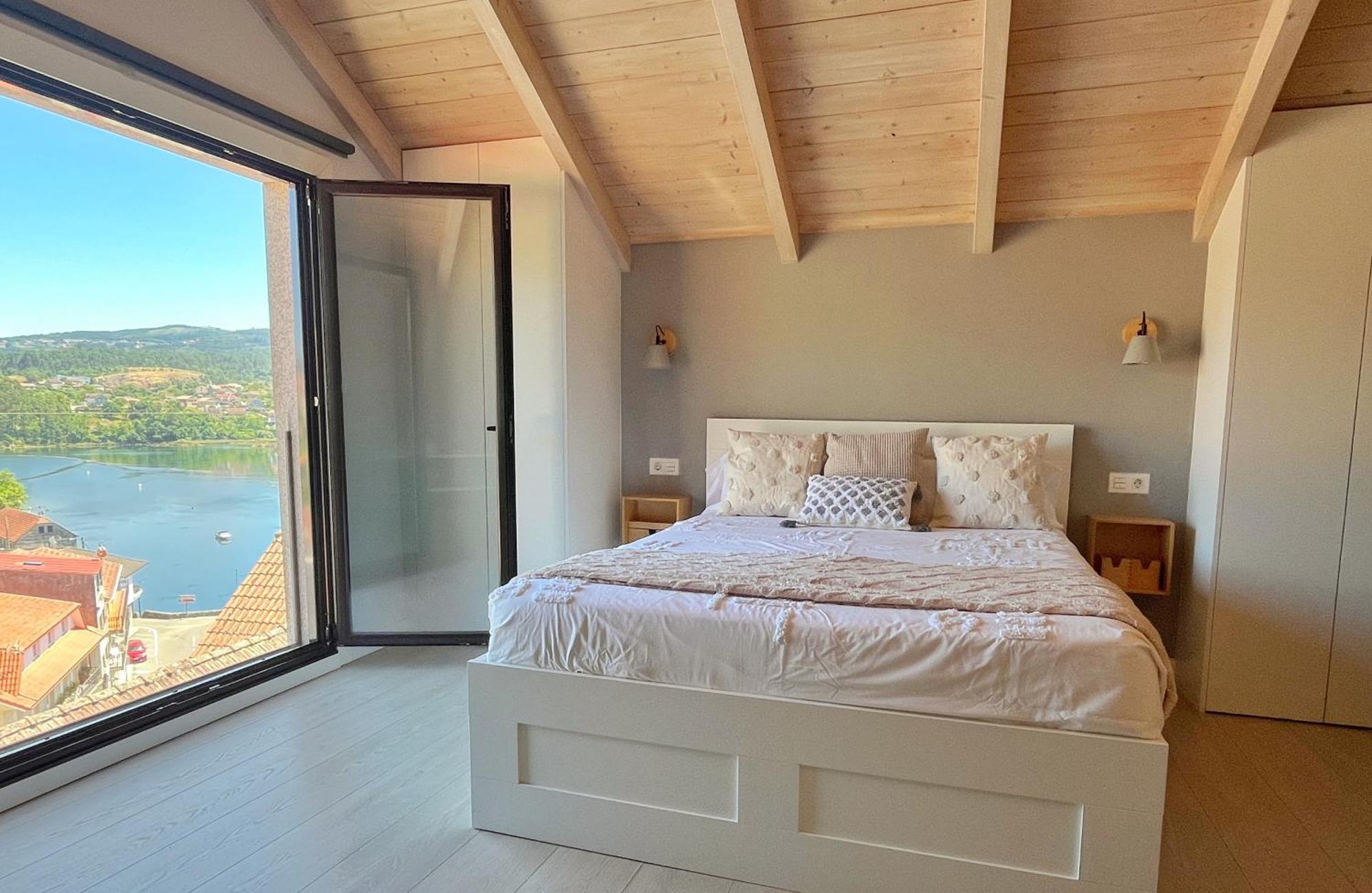 Holiday home Casa Dos Peixinos Pontesampaio Pontevedra